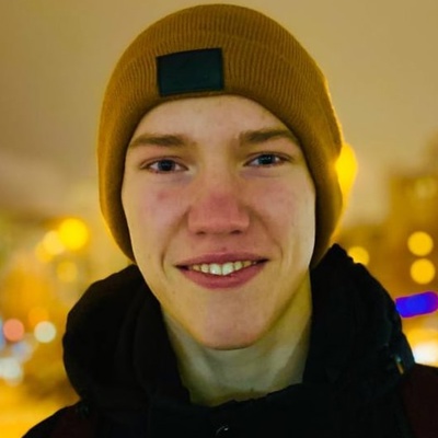 Рома Коломиец